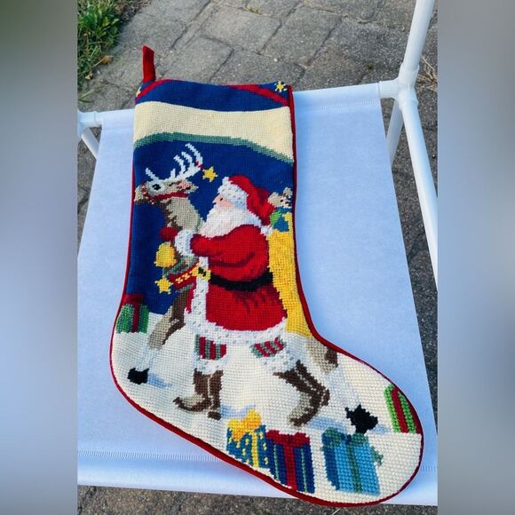 Vintage Needlepoint Christmas Stocking Santa With Reindeer And Presents 17” - Picture 4 of 4